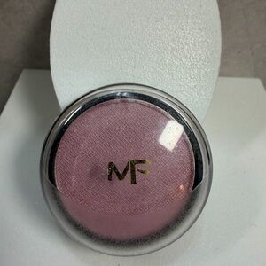 🧡10/$10 Max factor Pink eyeshadow